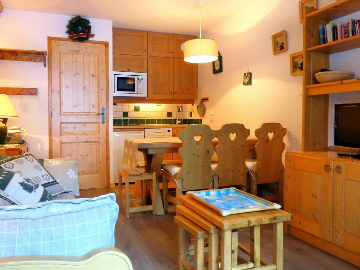 Charmant Appartement Familial, Idealement Situe, 2 Pieces, Balcon, Animaux Acceptes, Meribel - Fr-1-182-69