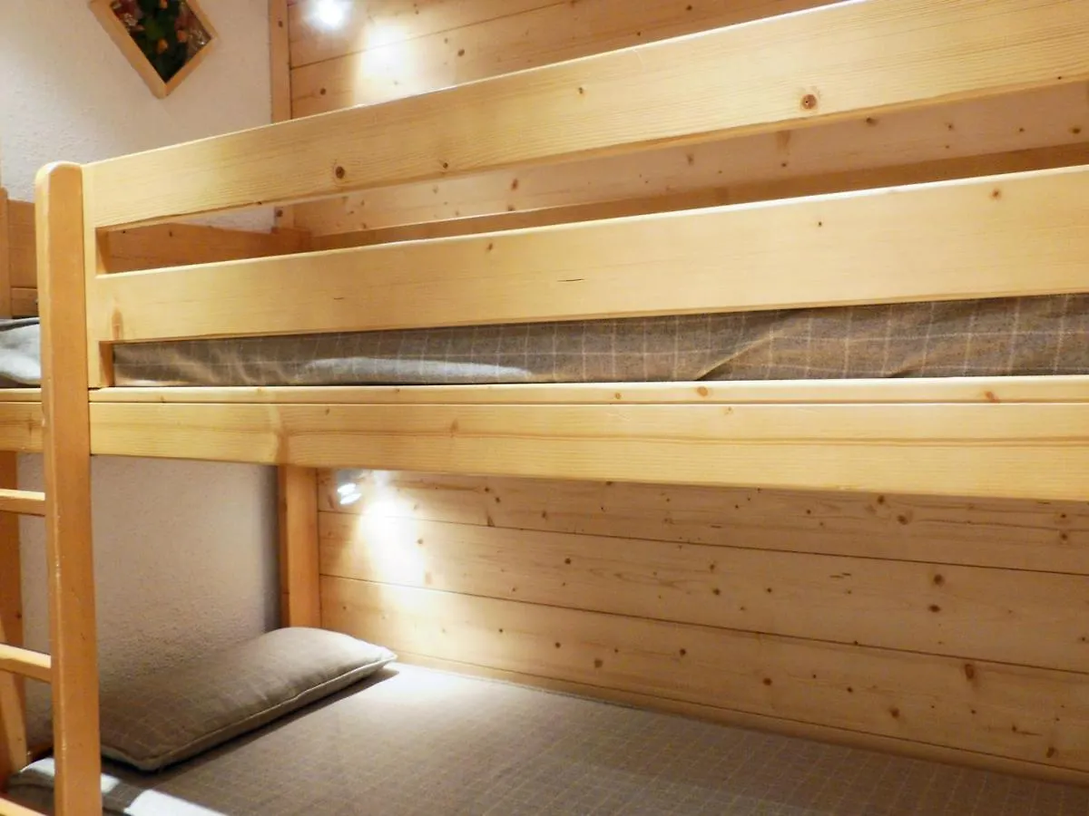Charmant Appartement Familial, Idealement Situe, 2 Pieces, Balcon, Animaux Acceptes, Meribel - Fr-1-182-69 0*,