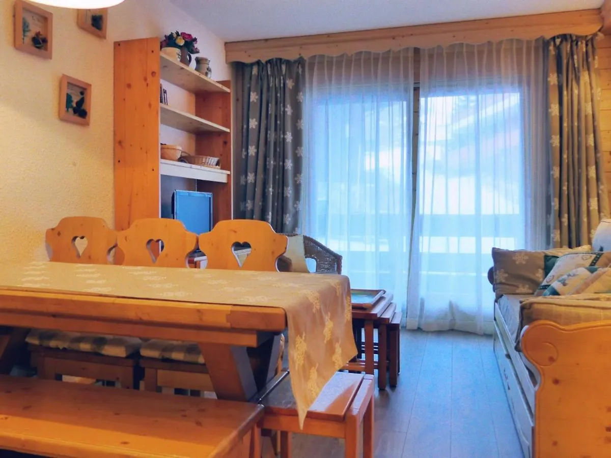 Apartment Charmant Appartement Familial, Idealement Situe, 2 Pieces, Balcon, Animaux Acceptes, Meribel - Fr-1-182-69