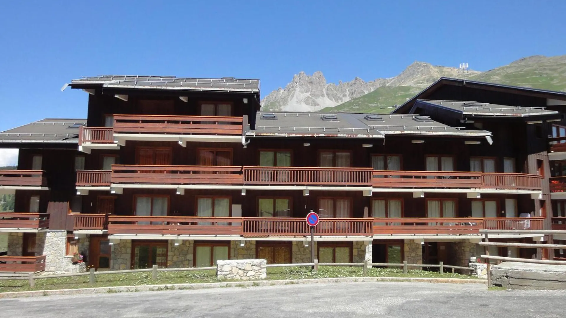 Charmant Appartement Familial, Idealement Situe, 2 Pieces, Balcon, Animaux Acceptes, Meribel - Fr-1-182-69 France