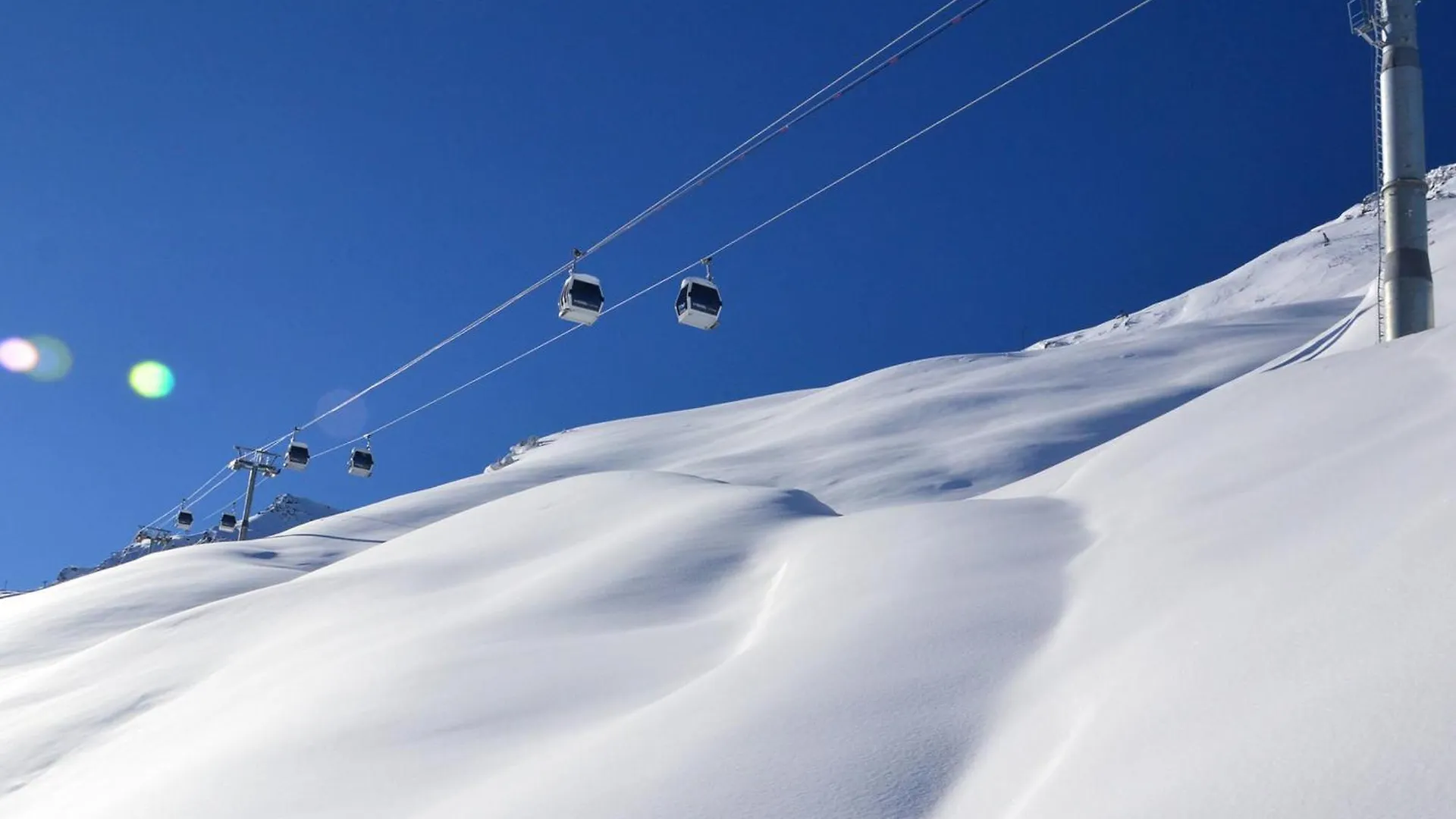 Charmant Appartement Familial, Idealement Situe, 2 Pieces, Balcon, Animaux Acceptes, Meribel - Fr-1-182-69
