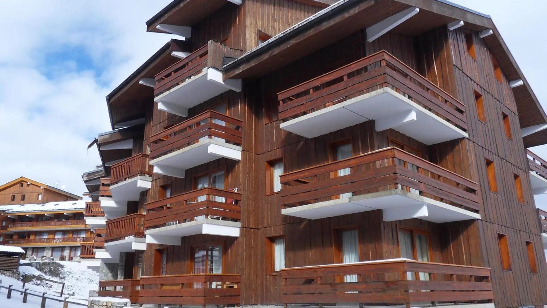 Charmant Appartement Familial, Idealement Situe, 2 Pieces, Balcon, Animaux Acceptes, Meribel - Fr-1-182-69